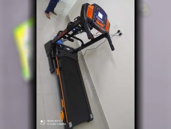 Fitness Machines - Treadmills  - Life Fitness  - Foldable