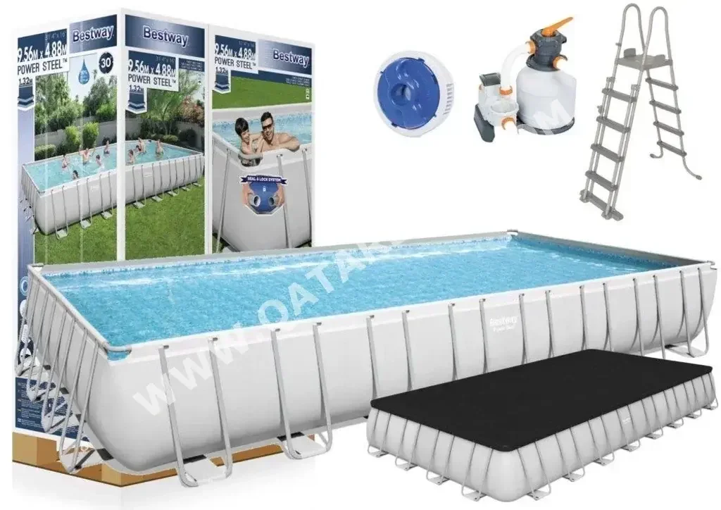 حوض سباحة  - فضي