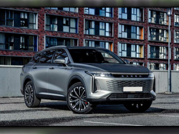 اكسيد  ار اكس  4 سلندر  إس يو في 4 في 4  فضي  2024