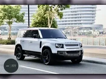 لاند روفر  ديفيندر  إس يو في 4 في 4  أبيض  2022