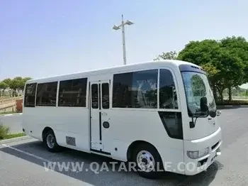 نيسان  سيفيليان  باص  أبيض  2019