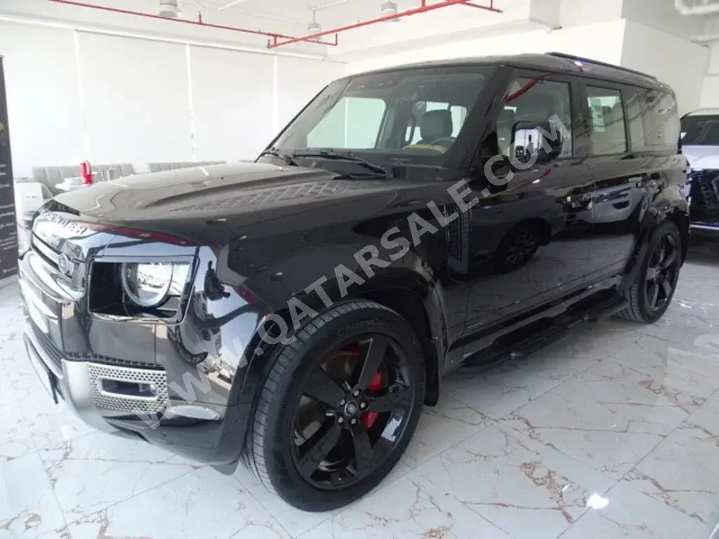 Land Rover  Defender  110 X  2023  Automatic  0 Km  6 Cylinder  Four Wheel Drive (4WD)  SUV  Black  With Warranty
