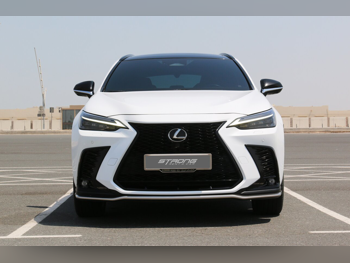 لكزس  ان اكس 350  4 سلندر  إس يو في 2 في 4  أبيض  2024