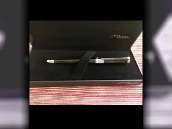 St Dupont  Black and Silver -  2023  Fountain