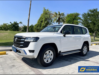 Toyota  Land Cruiser GX  6 Cylinder  SUV 4x4  White  2024