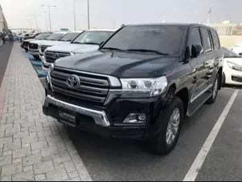  تويوتا  لاند كروزر  جي اكس ار  2021  اوتوماتيك  28,400 كم  8 سلندر  دفع رباعي  اس يو في  أسود  تحت الضمان