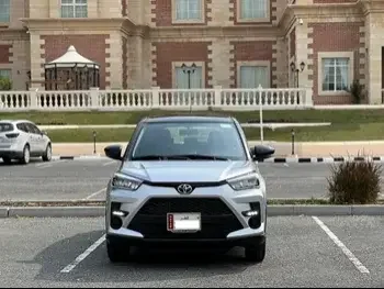 تويوتا  رايز  إس يو في 4 في 4  فضي  2024