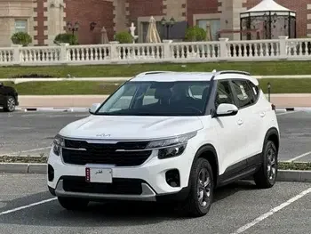 كيا  سيلتوس  إس يو في 4 في 4  أبيض  2024