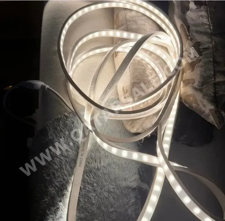 الإضاءة - اضاءة  ال اي دي  - أبيض