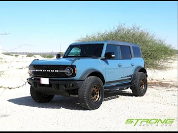 Ford  Bronco Wildtrak  6 Cylinder  SUV 4x4  Blue  2021