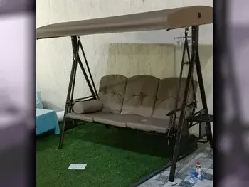 كراسي متأرجحة بيج