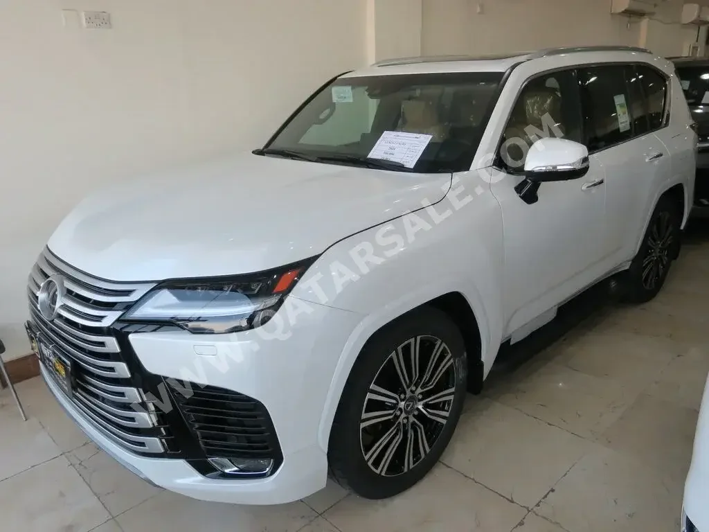 Lexus  LX  600 Luxury  2025  Automatic  0 Km  6 Cylinder  Four Wheel Drive (4WD)  SUV  White  With Warranty