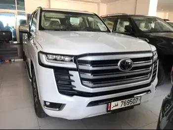  تويوتا  لاند كروزر  في اكس ار توين توربو  2023  اوتوماتيك  0 كم  6 سلندر  دفع رباعي  اس يو في  أبيض  تحت الضمان