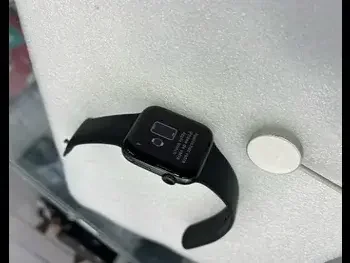 ساعات ذكية - ابل  Series 6  - متوافق مع أي او اس  - أسود