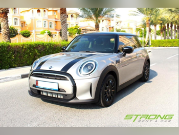 ميني  كوبر  3 سلندر  هاتش باك  فضي  2024