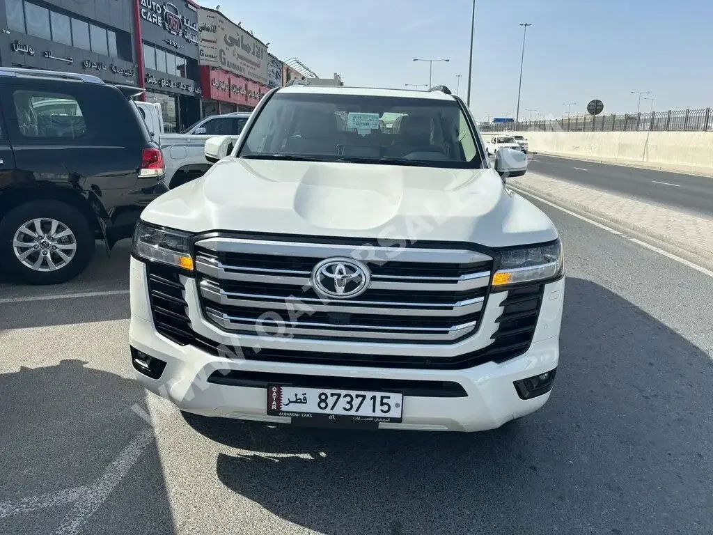تويوتا  لاند كروزر  جي اكس ار توين توربو  2024  اوتوماتيك  0 كم  6 سلندر  دفع رباعي  اس يو في  أبيض  تحت الضمان
