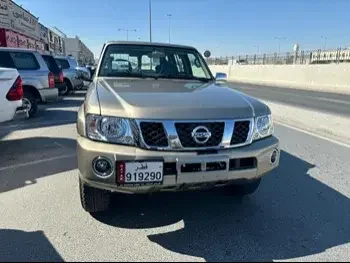  نيسان  باترول  سوبر سفاري  2023  اوتوماتيك  0 كم  6 سلندر  دفع رباعي  اس يو في  ذهبي  تحت الضمان