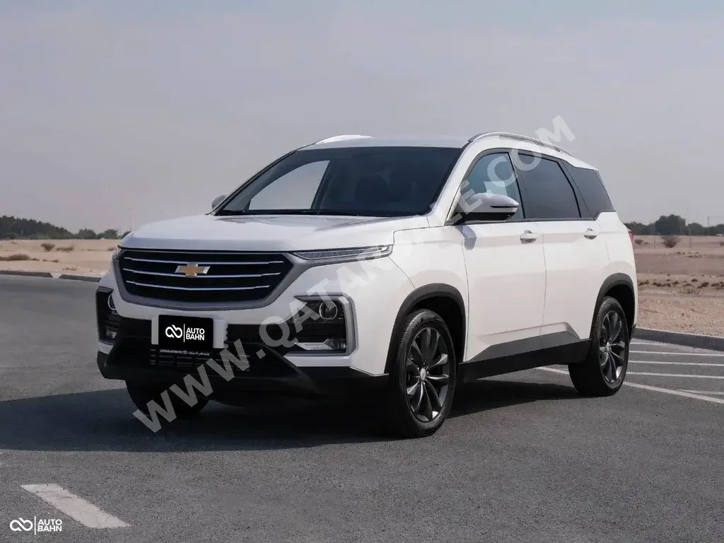 شفروليه  كابتيفا  ال اس  2022  اوتوماتيك  37,000 كم  4 سلندر  سحب امامي  اس يو في  أبيض  تحت الضمان