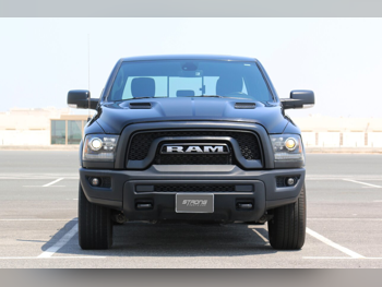 دودج  رام  8 سلندر  بيك اب  أسود  2023