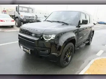 Land Rover  Defender  90 HSE  2021  Automatic  90,000 Km  6 Cylinder  Four Wheel Drive (4WD)  SUV  Black  With Warranty
