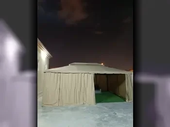 Camping Tent 7 Person  Easy Camp  Brown  China  600 CM  500 CM  250 CM  Autumn/Winter  4  Waterproof