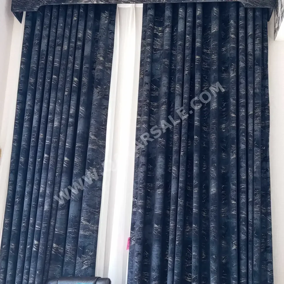 Curtains & Blinds Price Per Unit  Velvet  Black  Qatar  Sheer Fabric  3.5 CM  2 CM