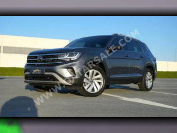 Volkswagen  Teramont  Highline  2021  Automatic  45,000 Km  6 Cylinder  All Wheel Drive (AWD)  SUV  Gray  With Warranty