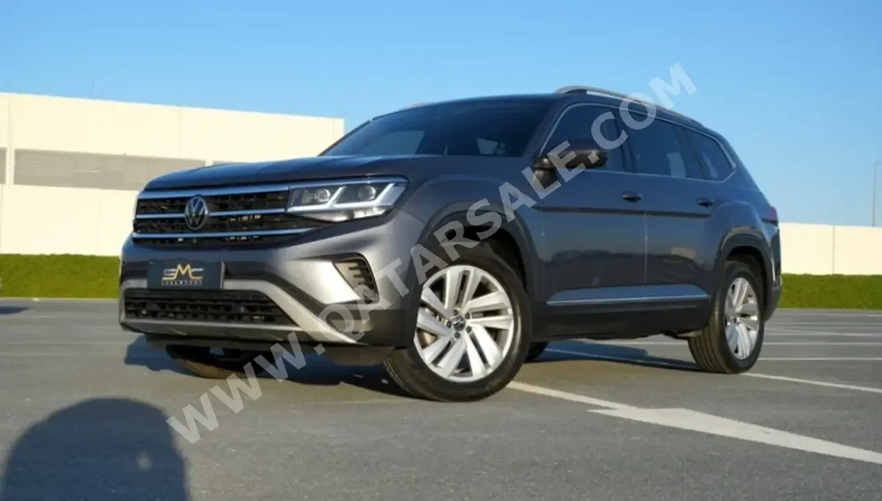 Volkswagen  Teramont  Highline  2021  Automatic  45,000 Km  6 Cylinder  All Wheel Drive (AWD)  SUV  Gray  With Warranty