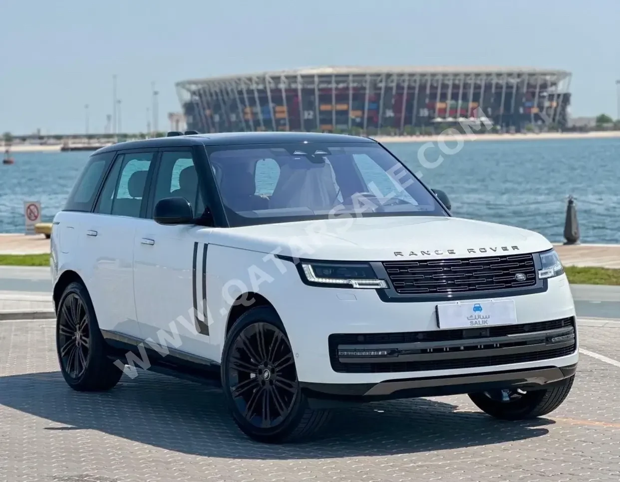 Land Rover  Range Rover Vouge  6 Cylinder  SUV ( AWD )  White  2023