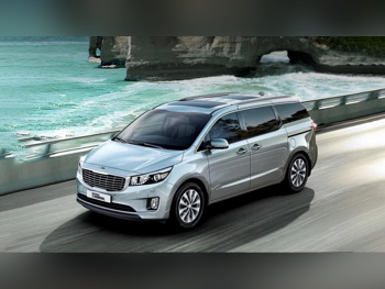 Kia  Carnival  6 Cylinder  SUV 2x4  White  2023