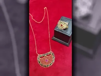 Gold Set  Bahrain  Woman  By Weight  11.6 Gram  Without Stone  Yellow Gold  21k