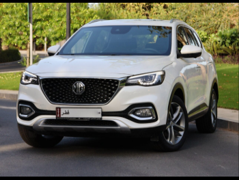 MG  HS  4 Cylinder  SUV ( AWD )  White  2023