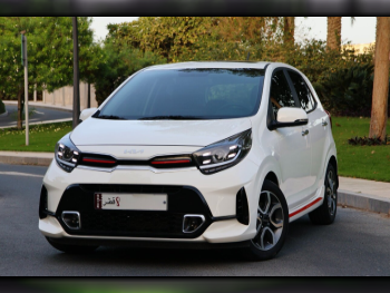 كيا  بكانتو  3 سلندر  هاتش باك  أبيض  2023