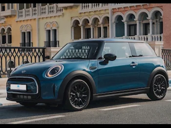Mini  Cooper  3 Cylinder  Sport / Coupe  Blue  2022