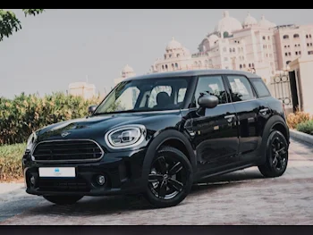 Mini  CountryMan S  4 Cylinder  Sport / Coupe  Black  2022
