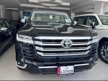 تويوتا  لاند كروزر  في اكس  2024  اوتوماتيك  0 كم  6 سلندر  دفع رباعي  اس يو في  أسود  تحت الضمان