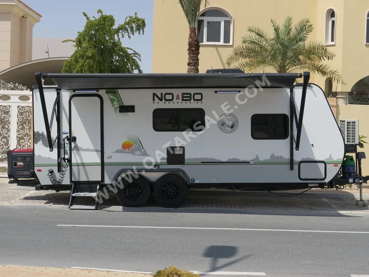 Caravan - 2022  - Pearl  -Made in United States of America(USA)  - 0 Km