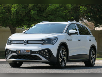 فوكس واغن  اي دي  6  2022  اوتوماتيك  45,000 كم  0 سلندر  سحب امامي  اس يو في  أبيض