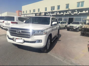 Toyota  Land Cruiser  GXR  2021  Automatic  22,000 Km  6 Cylinder  Four Wheel Drive (4WD)  SUV  White Smoke
