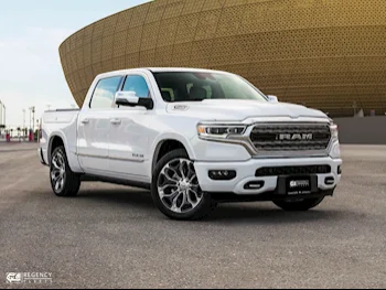 دودج  رام  8 سلندر  بيك اب  أبيض  2024