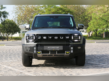 جيتور  تي 2  إس يو في 4 في 4  رمادي  2024