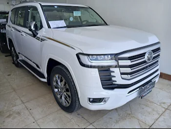  Toyota  Land Cruiser  VXR Twin Turbo  2024  Automatic  0 Km  6 Cylinder  Four Wheel Drive (4WD)  SUV  White  With Warranty
