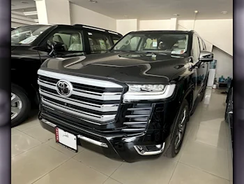  تويوتا  لاند كروزر  في اكس توين توربو  2023  اوتوماتيك  0 كم  6 سلندر  دفع رباعي  اس يو في  أسود  تحت الضمان