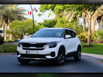 كيا  سيلتوس  4 سلندر  2x4  أبيض  2023