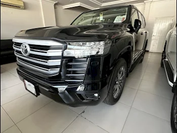 تويوتا  لاند كروزر  جي اكس ار توين توربو  2024  اوتوماتيك  0 كم  6 سلندر  دفع رباعي  اس يو في  أسود  تحت الضمان