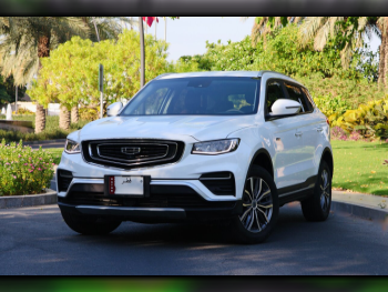 جيلي  أزكارا  4 سلندر  اس يو في ( أي دبليو دي )  أبيض  2023