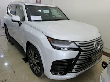 Lexus  LX  600 Luxury  2024  Automatic  0 Km  6 Cylinder  Four Wheel Drive (4WD)  SUV  White  With Warranty