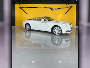 رولز - رويس  داون  2017  اوتوماتيك  29,000 كم  12 سلندر  دفع كلي مستمر  سيدان  أبيض  تحت الضمان