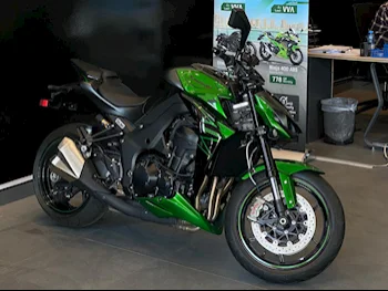 كاوازاكي  زد 1000 ار ادشن -  2024 - اللون اسود -  الضمان