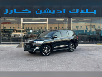 تويوتا  لاند كروزر  في اكس ار  2018  اوتوماتيك  234,000 كم  8 سلندر  دفع رباعي  اس يو في  أسود